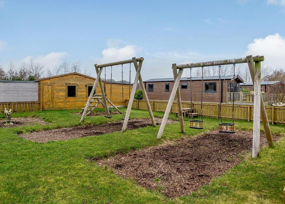 Woodland Lakes Lodges Thirsk Exteriör bild