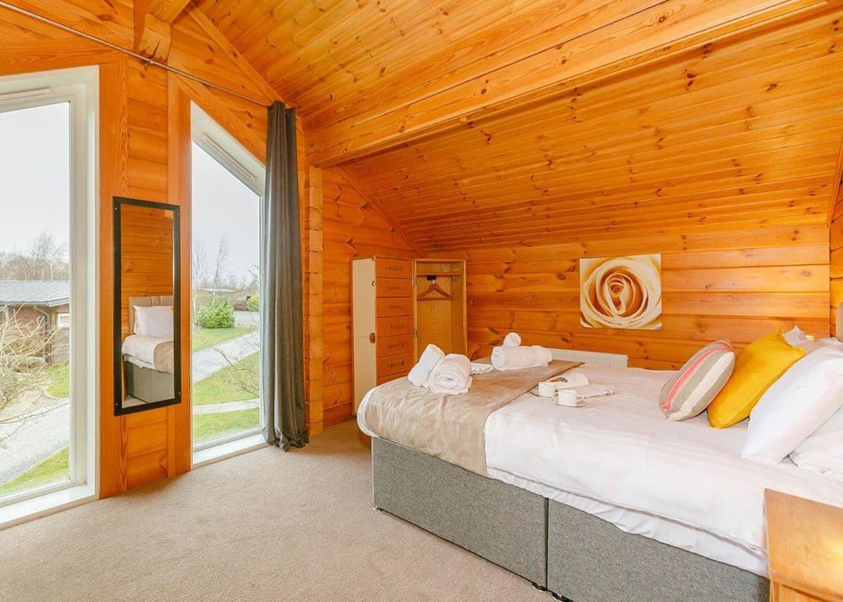 Woodland Lakes Lodges Thirsk Exteriör bild