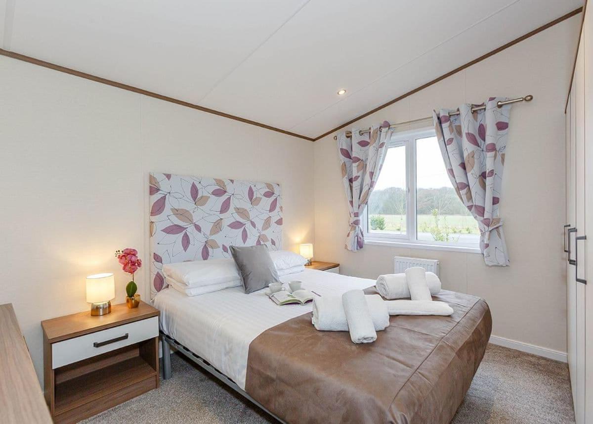 Woodland Lakes Lodges Thirsk Exteriör bild