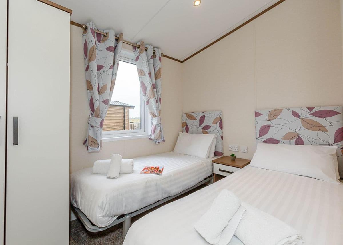 Woodland Lakes Lodges Thirsk Exteriör bild